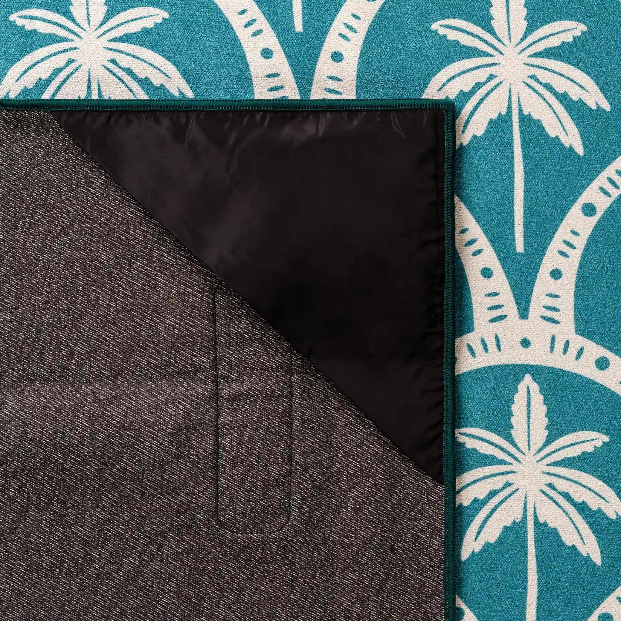 Nomadix Blanket Towel: Palms Resort Teal Ocean