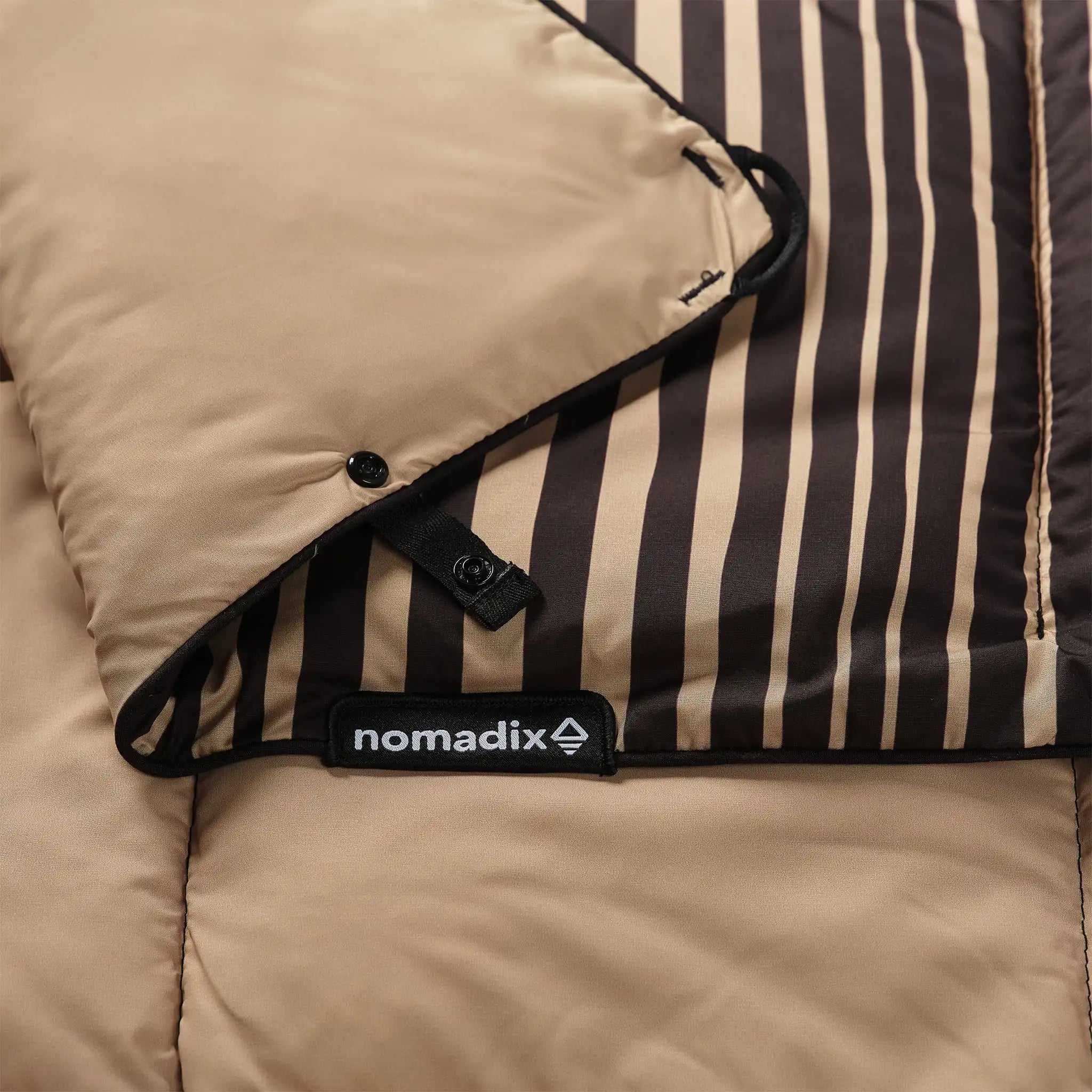 Nomadix Graphene Puffer Blanket: Heritage Stripe Black and Tan