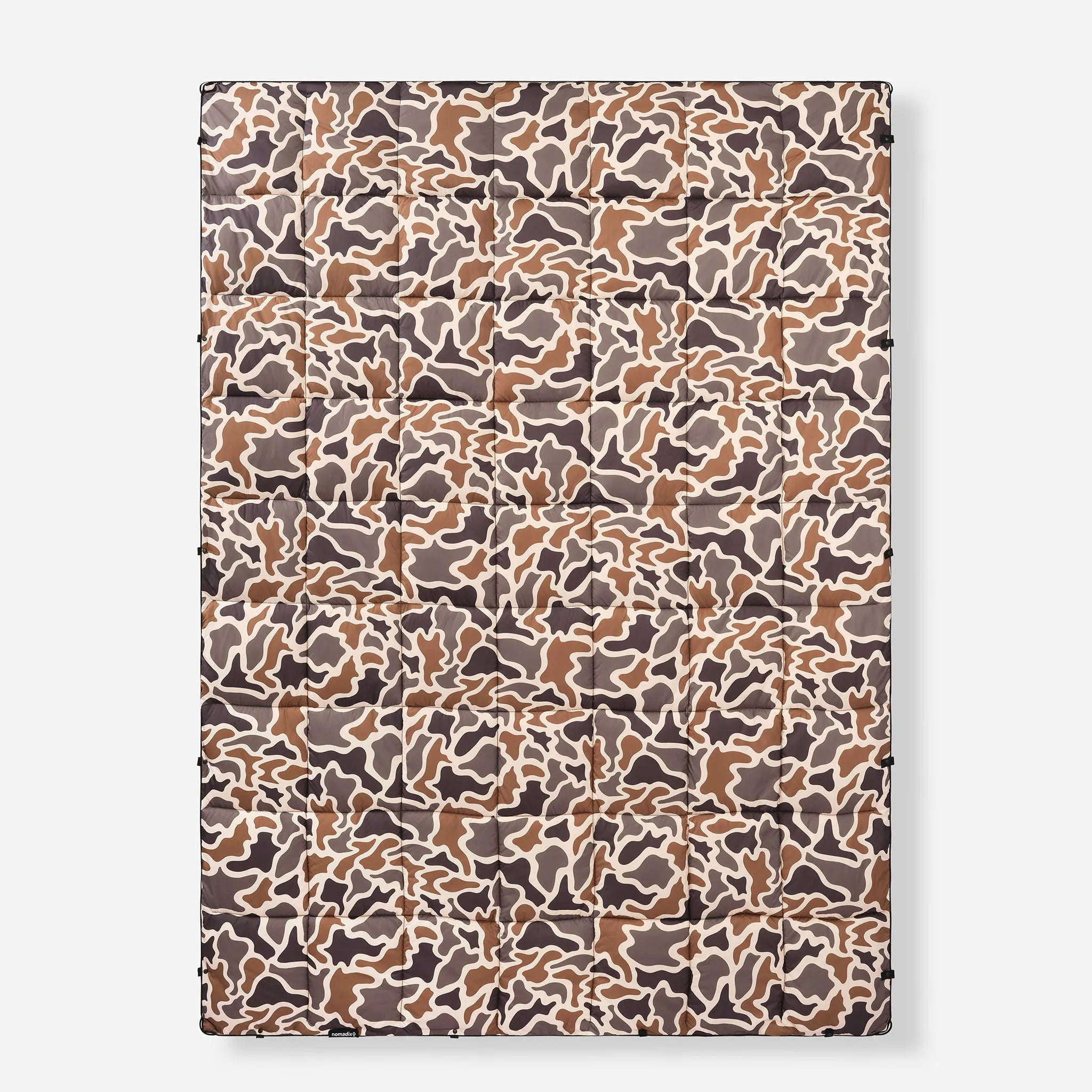 Nomadix Graphene Puffer Blanket: Duck Camo Bush