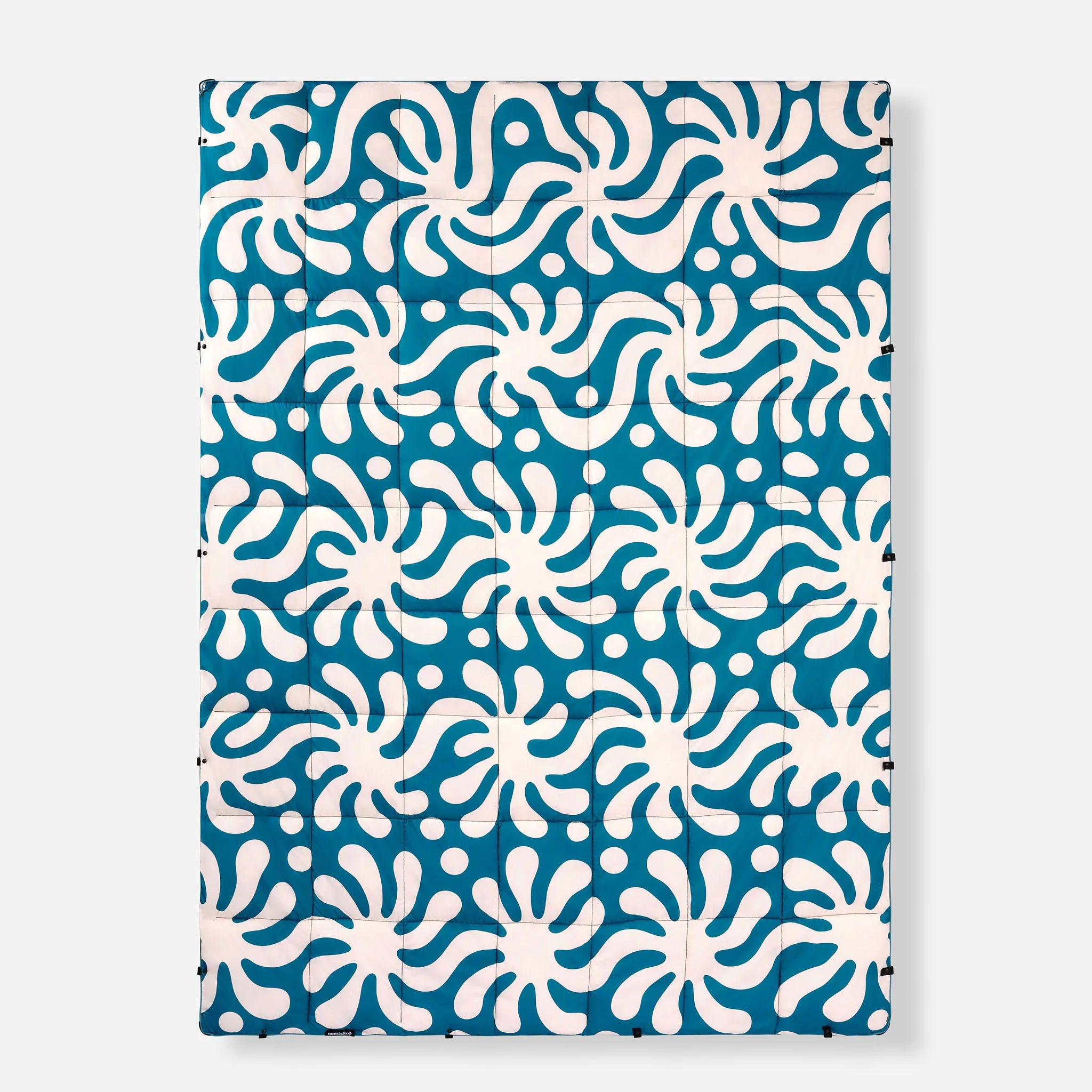 Nomadix Graphene Puffer Blanket: Whirlpool Teal Ocean