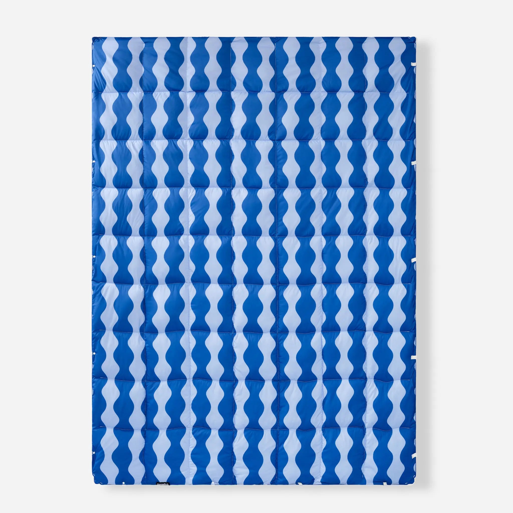 Nomadix Graphene Puffer Blanket: Slack Tide Coastal Blue