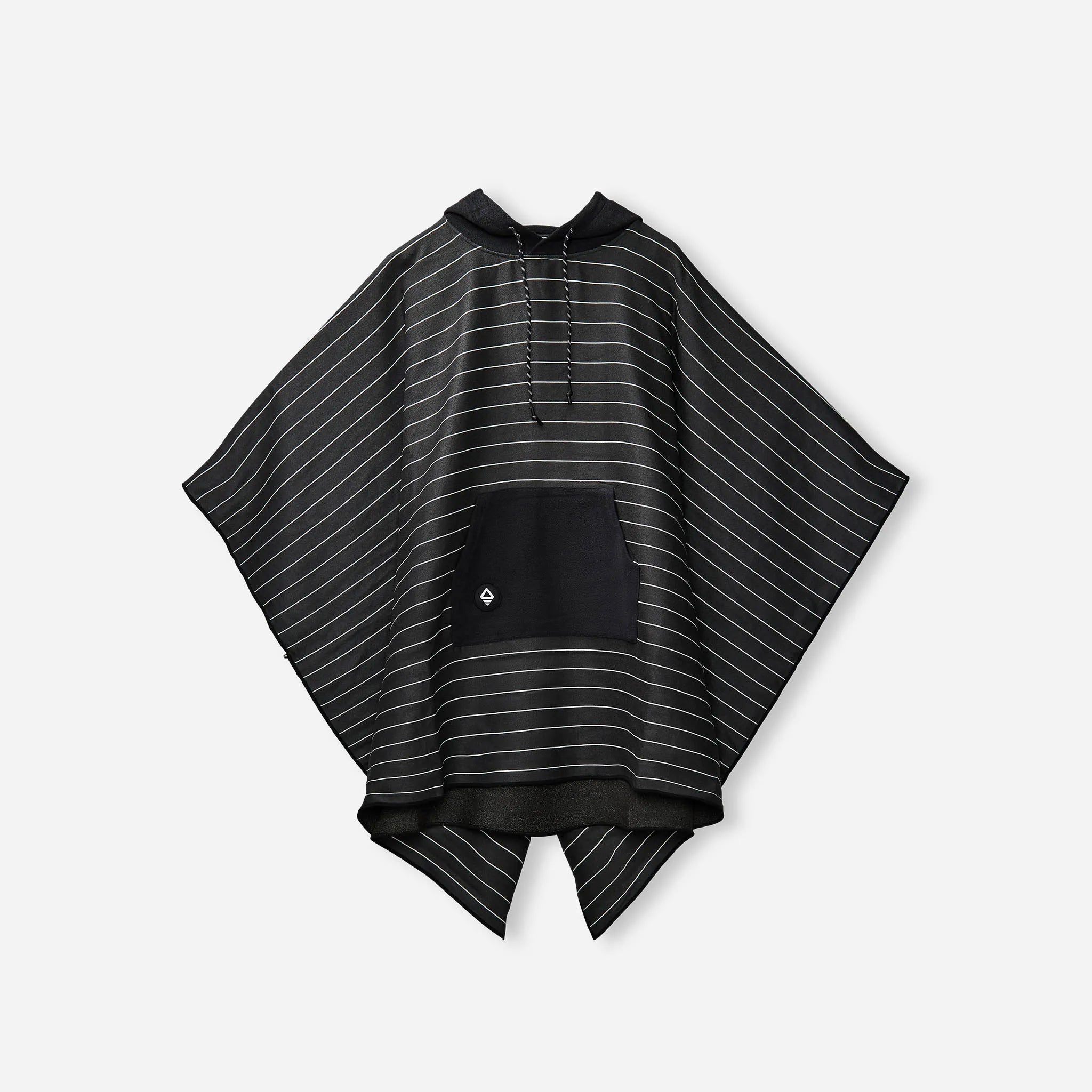 Nomadix Poncho Towel: Pinner Black