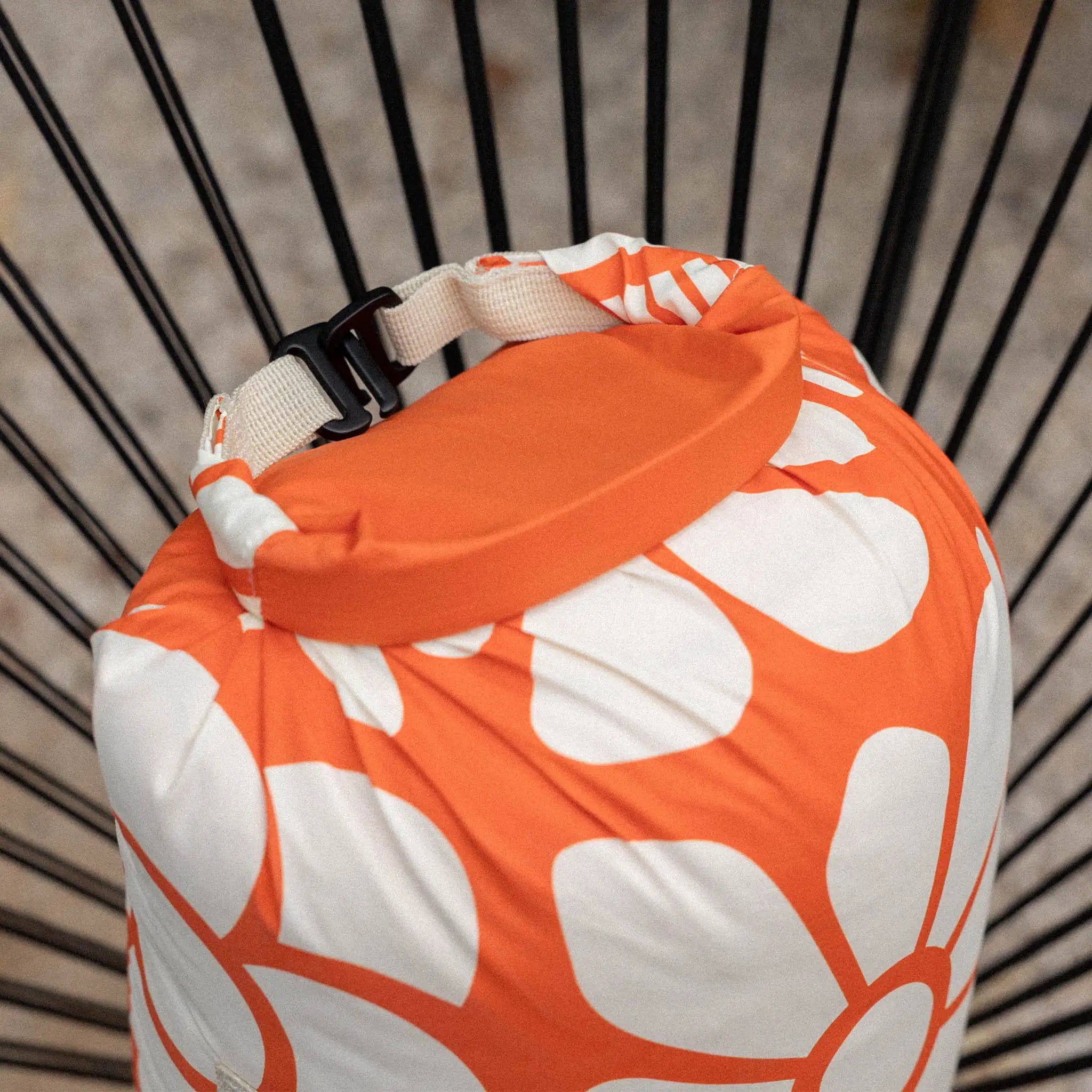 Nomadix Graphene Puffer Blanket: Big Flowers Expedition Orange