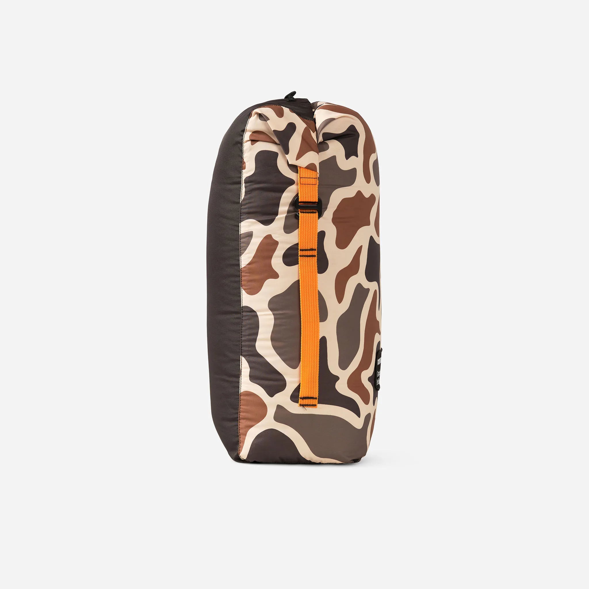 Nomadix Graphene Puffer Blanket: Duck Camo Bush