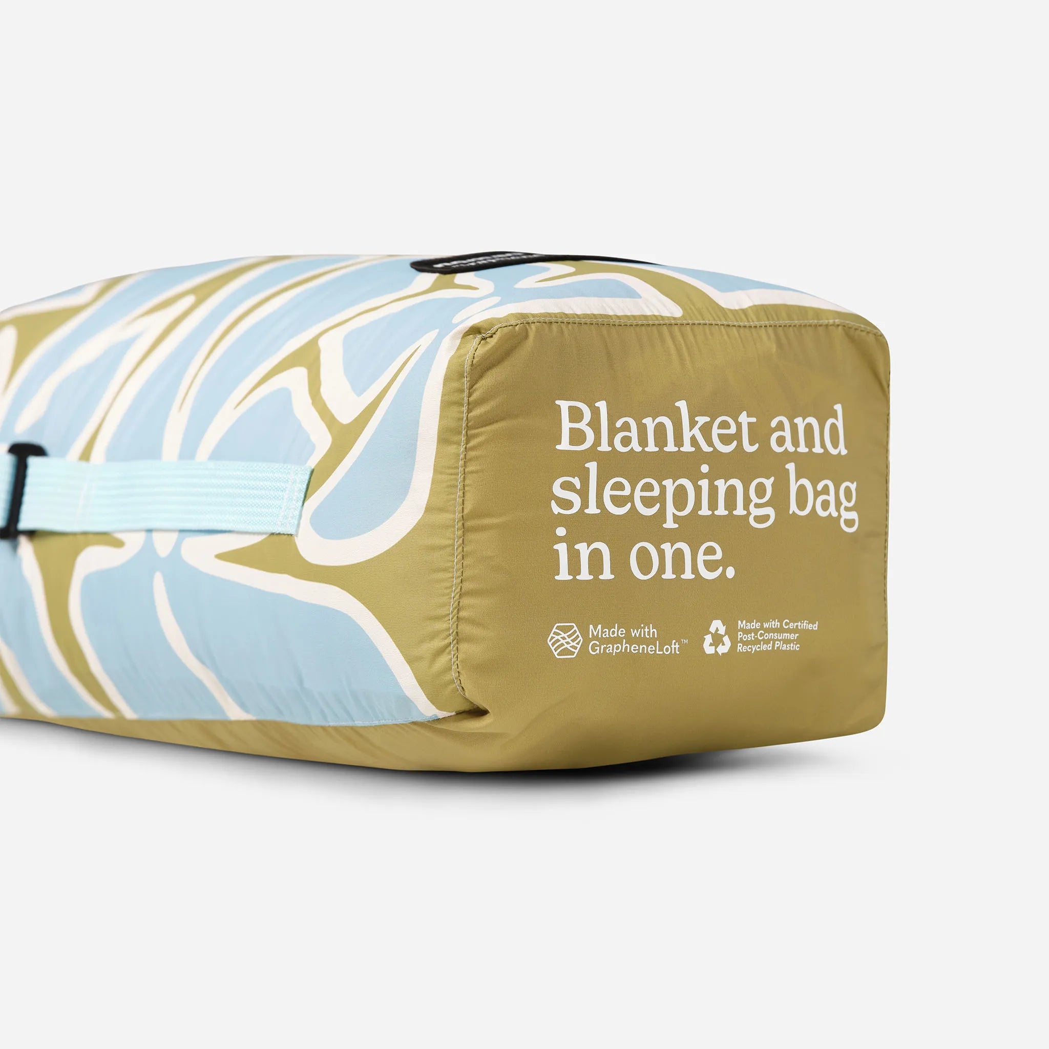 Nomadix Graphene Puffer Blanket: Wild Flowers Meadow Green