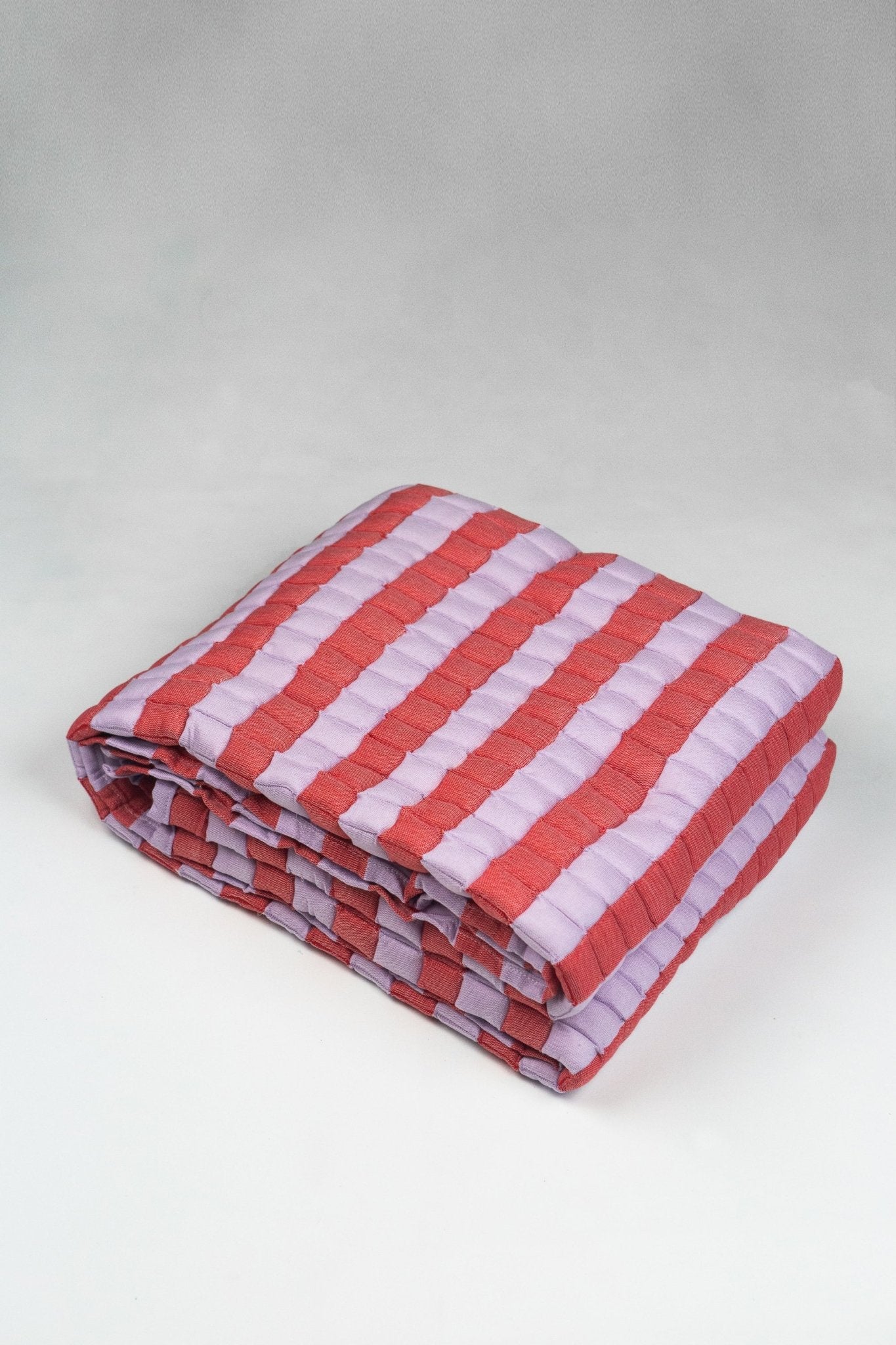 Archive New York Quilted Sujani Throw Blanket - Soft Lilac and Red