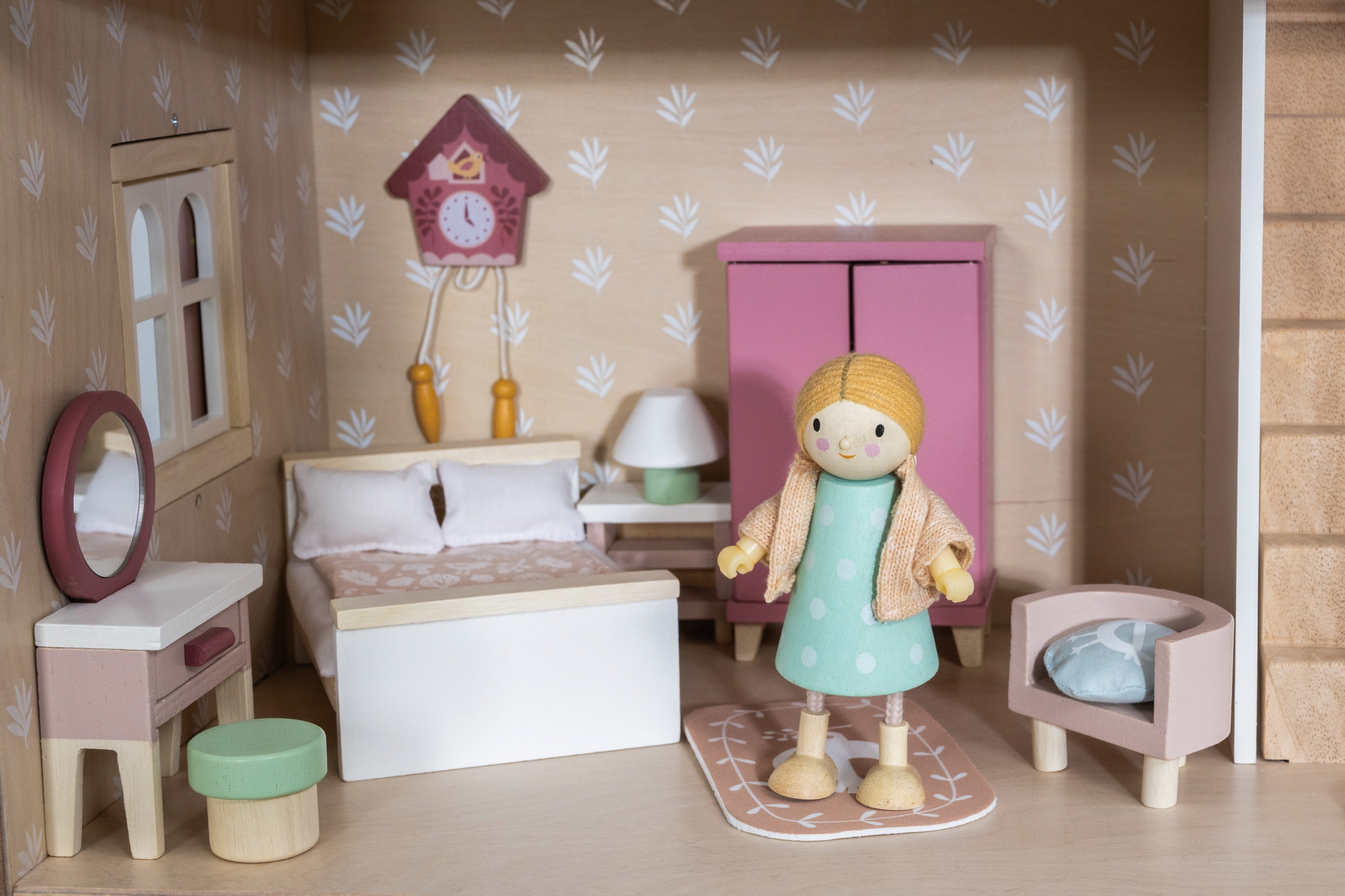 Tender Leaf Dolls House Bedroom Furniture