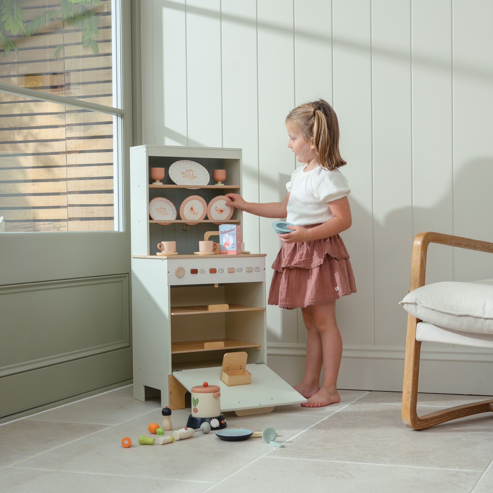 Tender Leaf Kitchen Dresser and Dishwasher