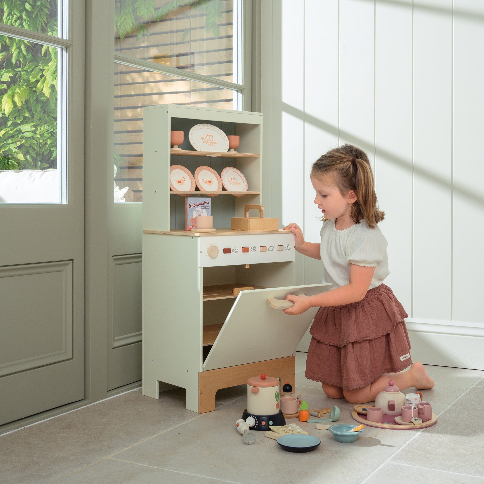 Tender Leaf Kitchen Dresser and Dishwasher