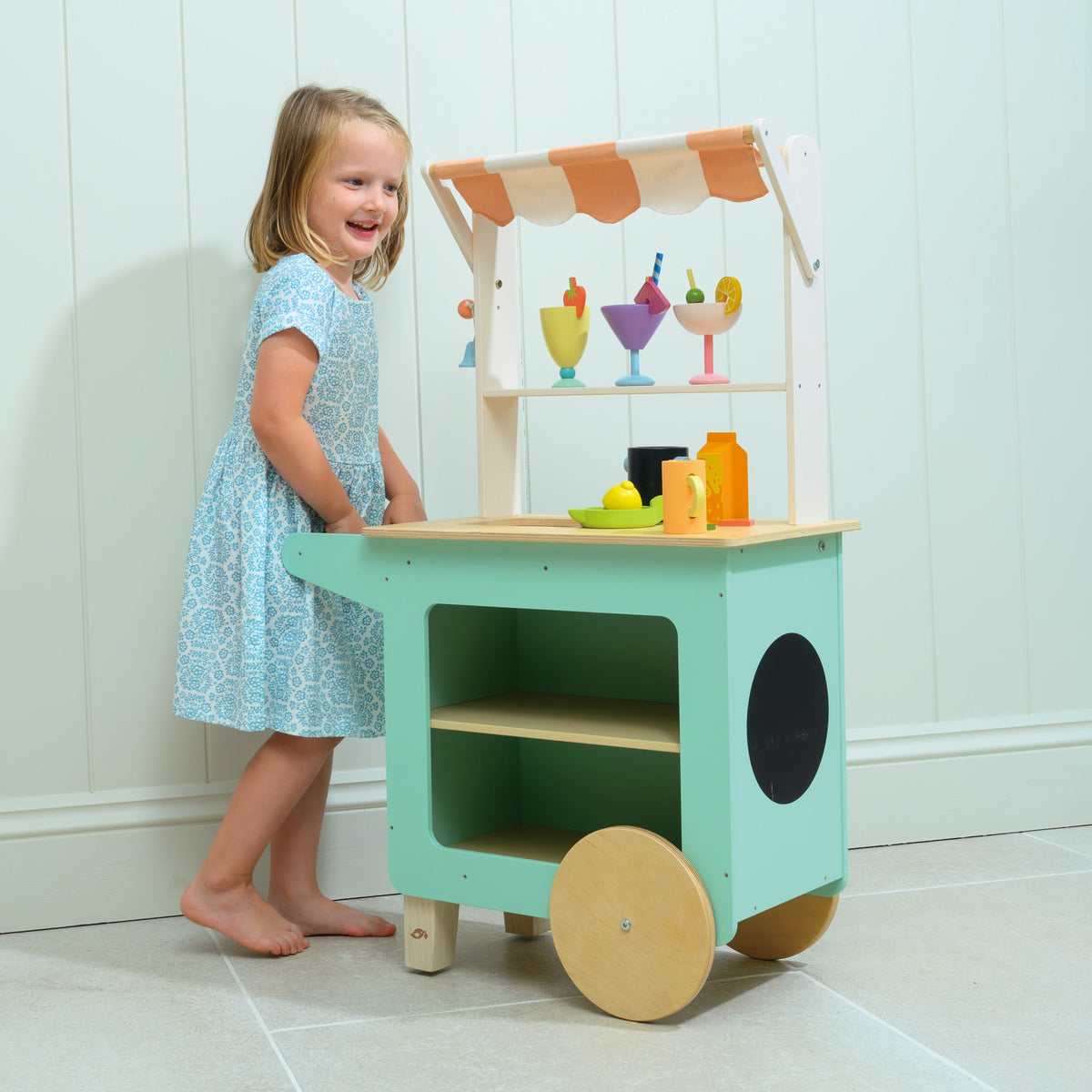Tender Leaf Drinks Trolley