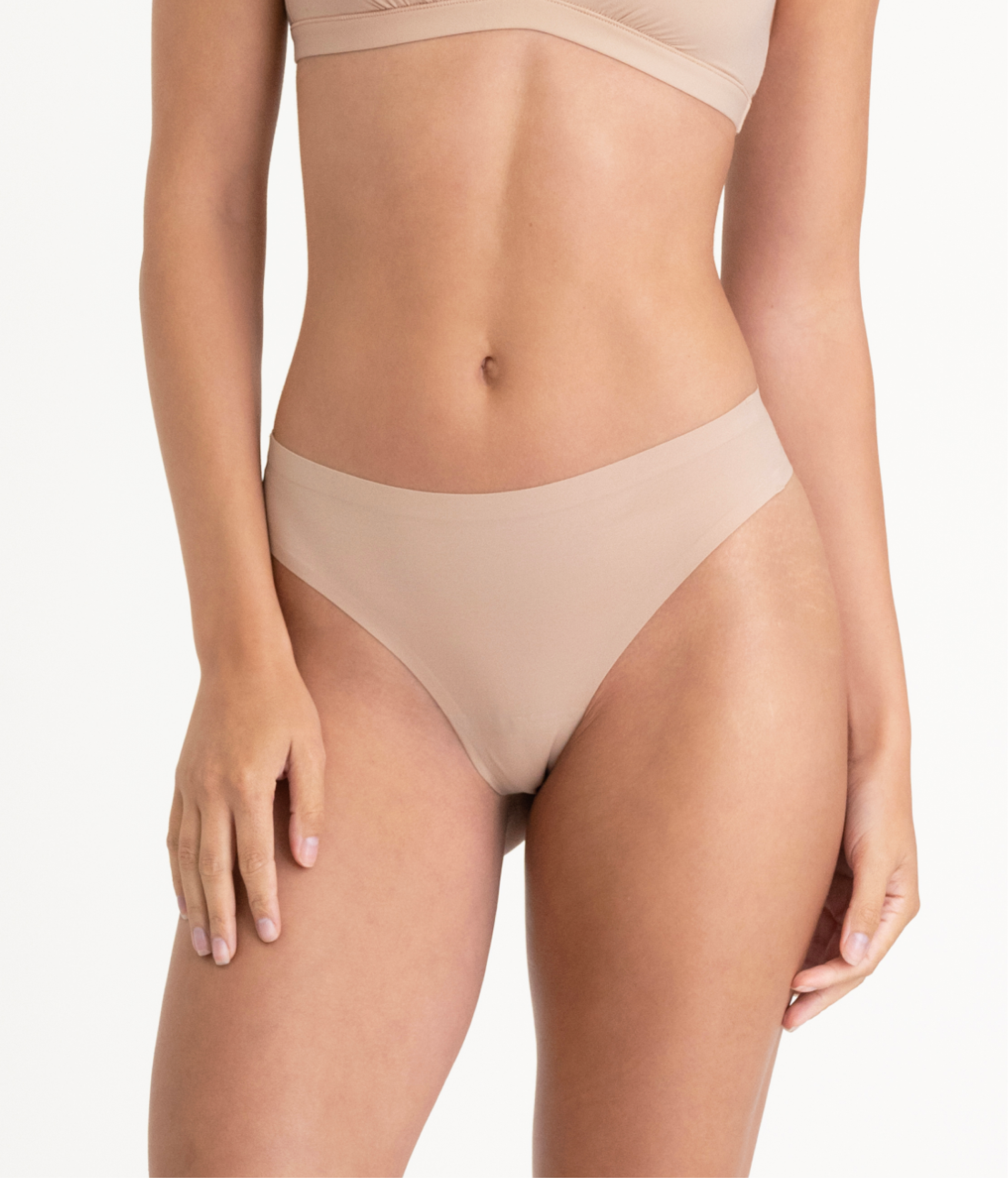 Saalt Leakproof Seamless Thong