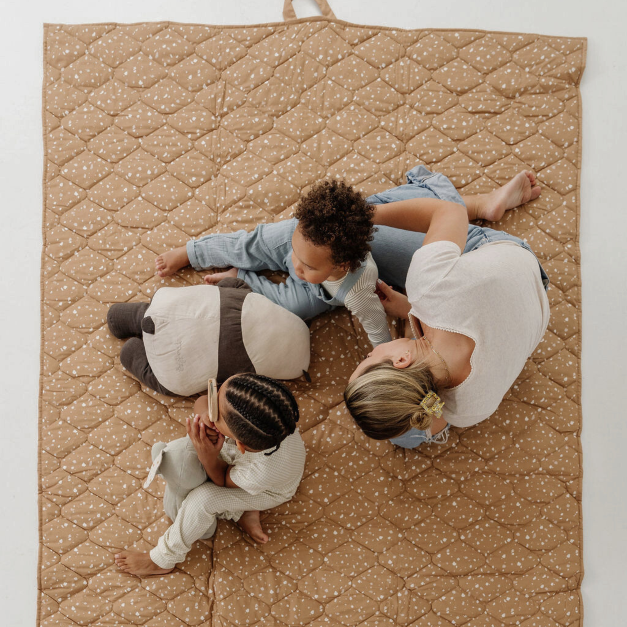 Terrazzo Clay Picnic Blanket - Gimme the Good Stuff