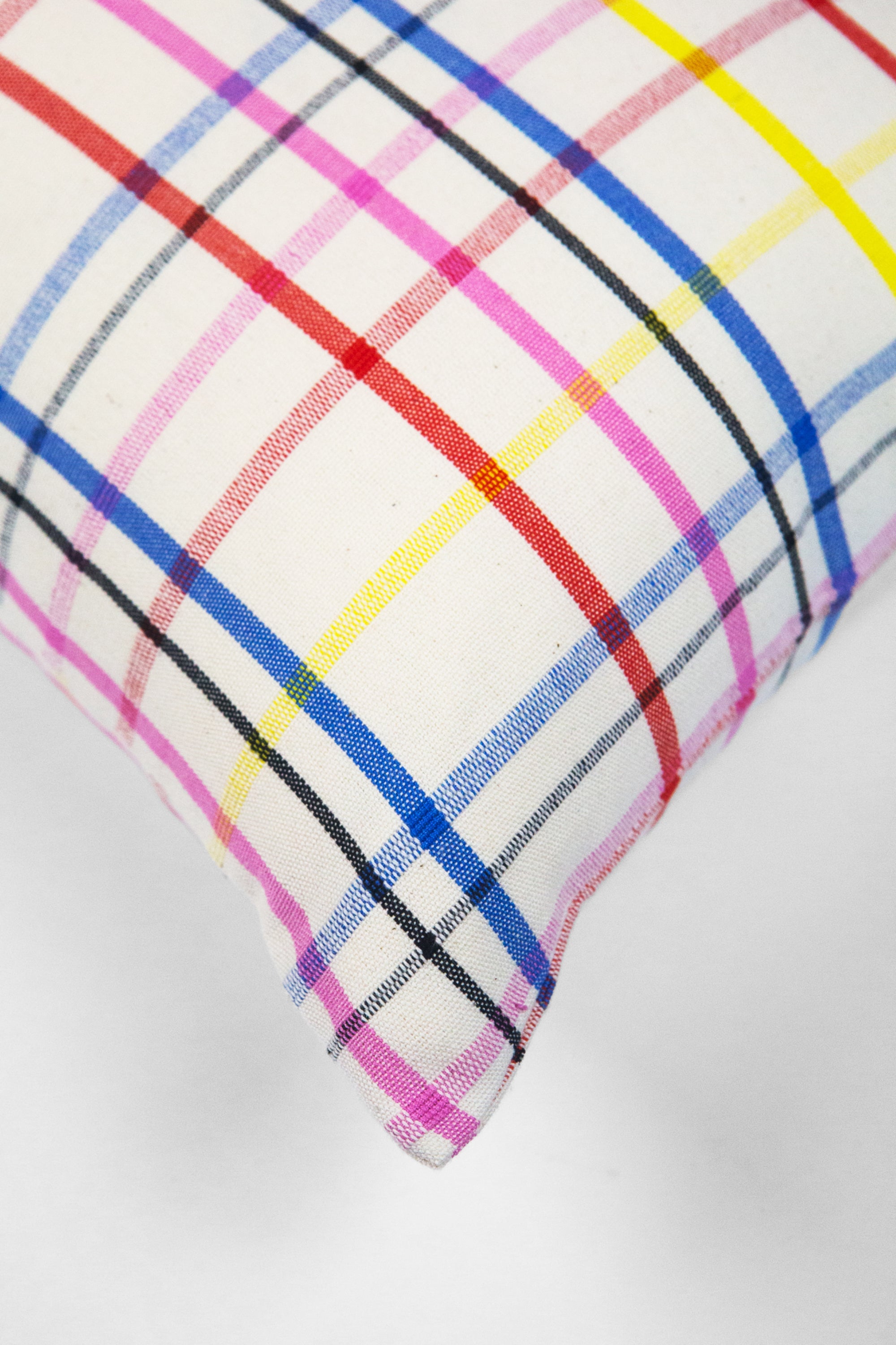 Archive New York Vera Plaid Ruffle Pillows