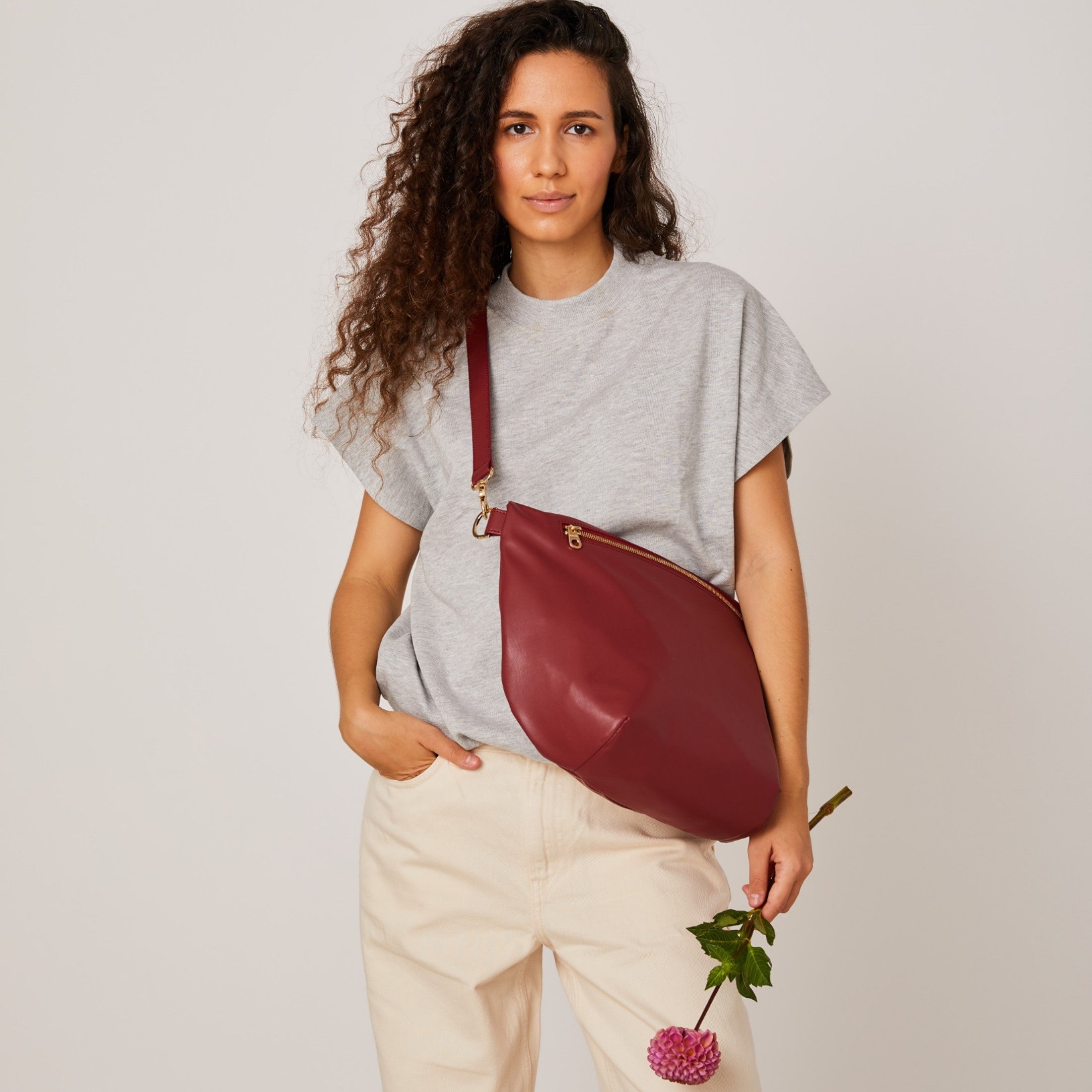 Allégorie Gala Hobo Fanny Bag (Wine)