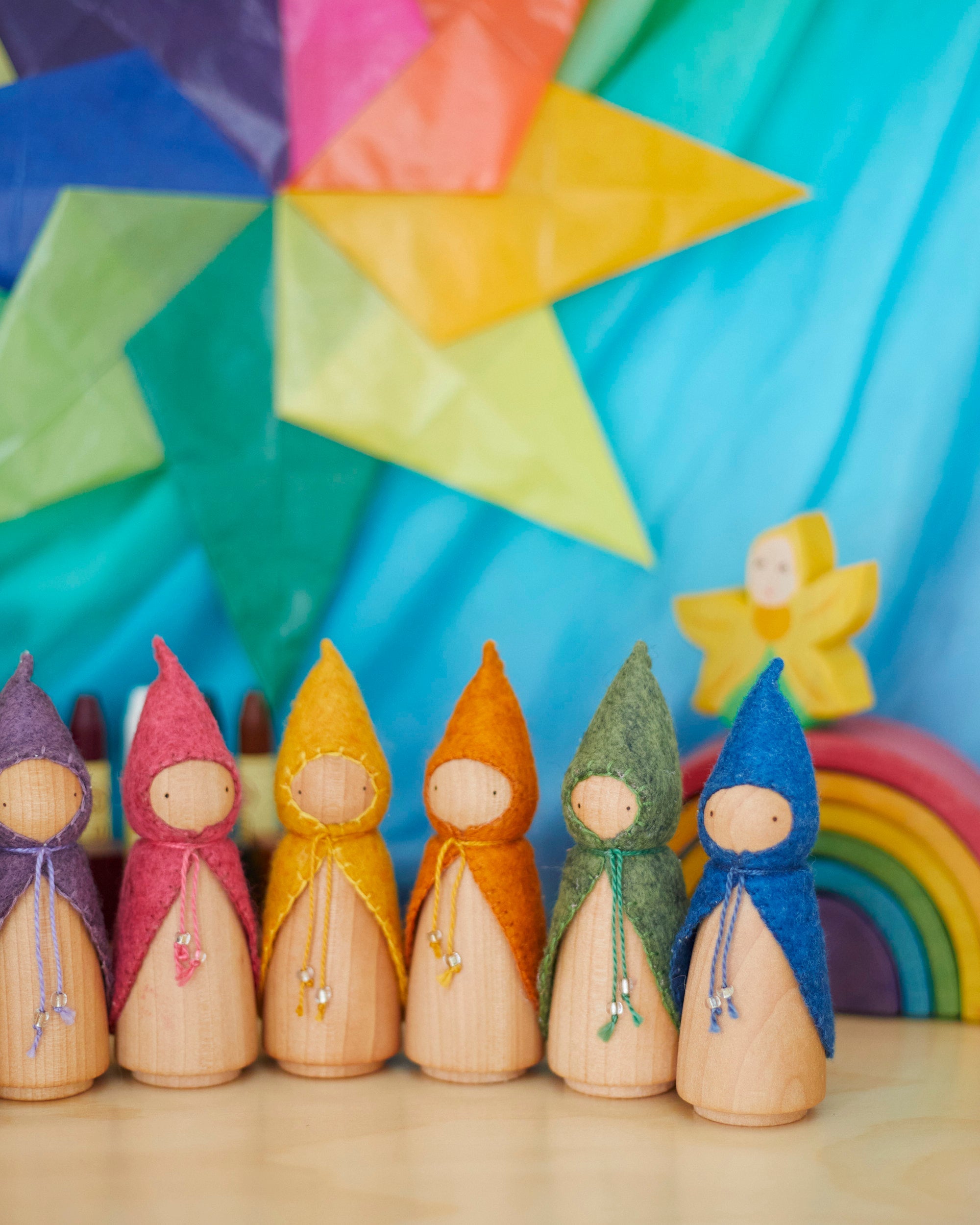 Wonderheart Colors of the Week Wooden Gnome Set