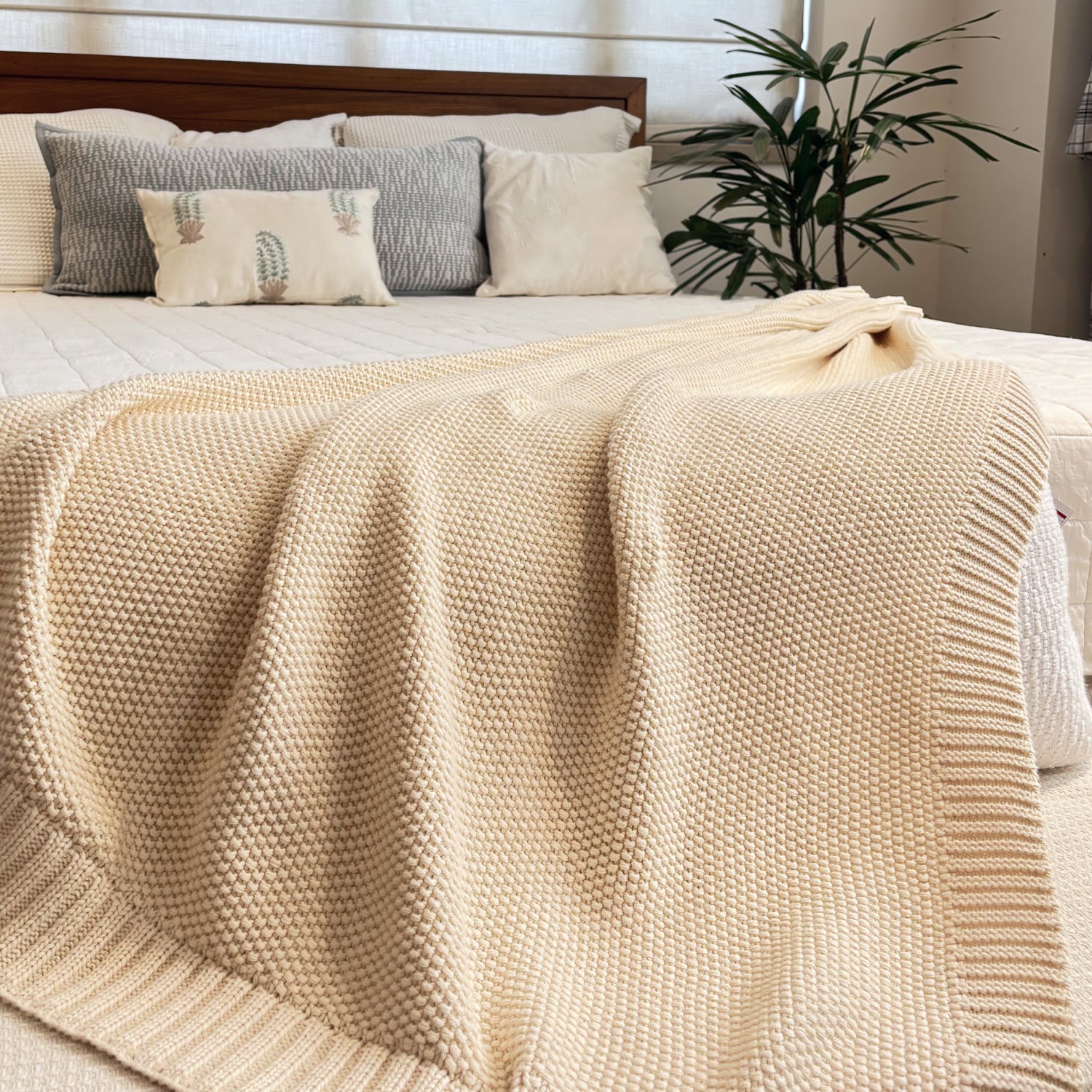 AIZOME Organic Knitted Blanket