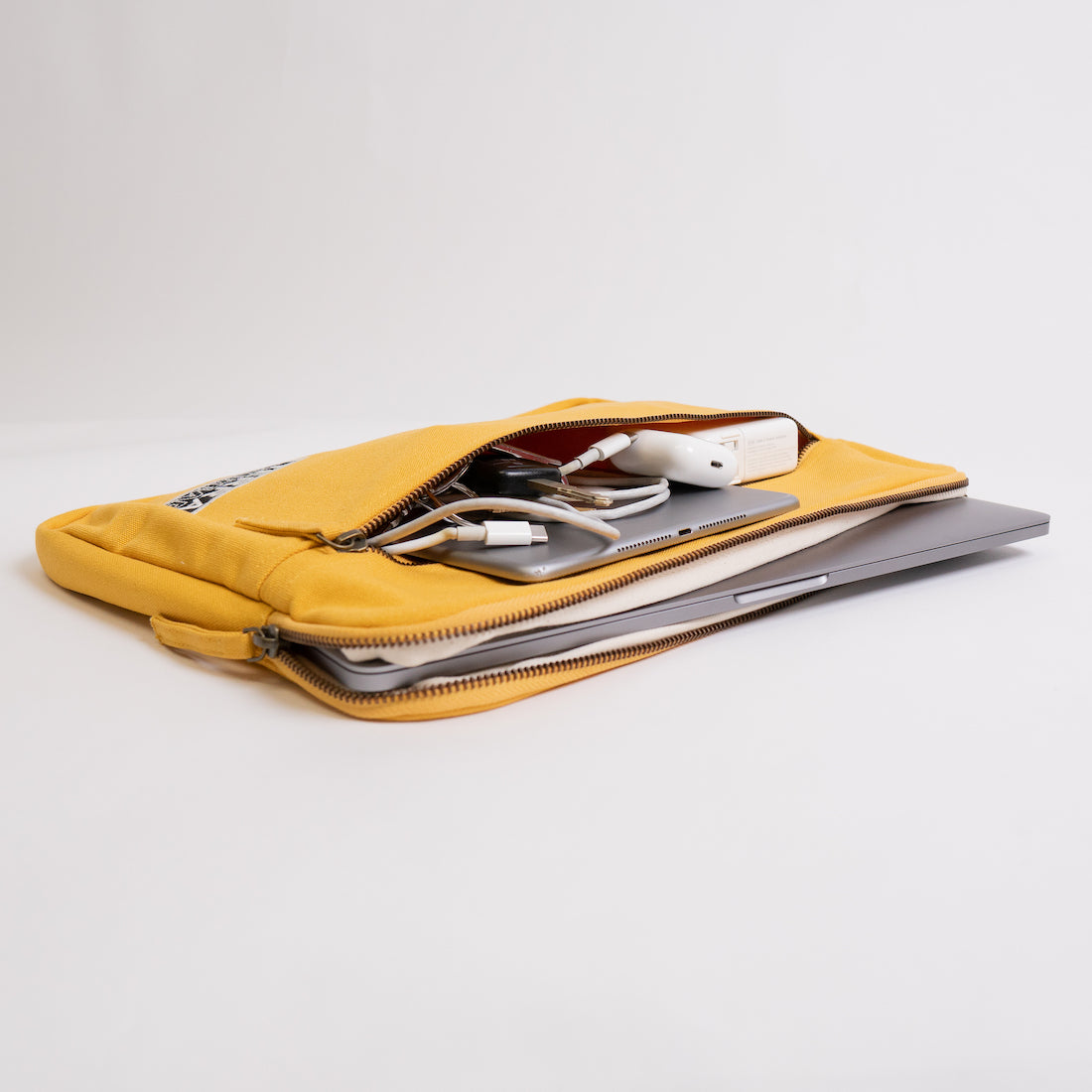 Terra Thread Erdig Organic Cotton Laptop Sleeve — 15 inch