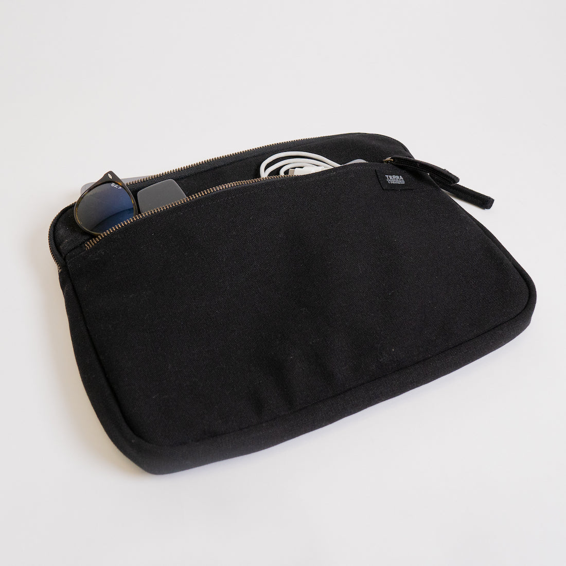 Terra Thread Erdig 13–14 inch laptop sleeve — product image 32