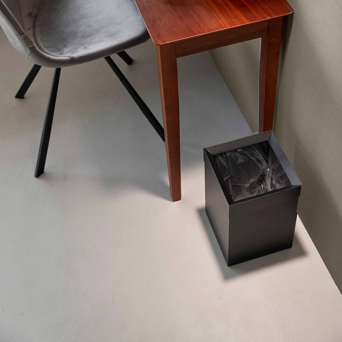 Yamazaki Home Short Trash Can - Steel