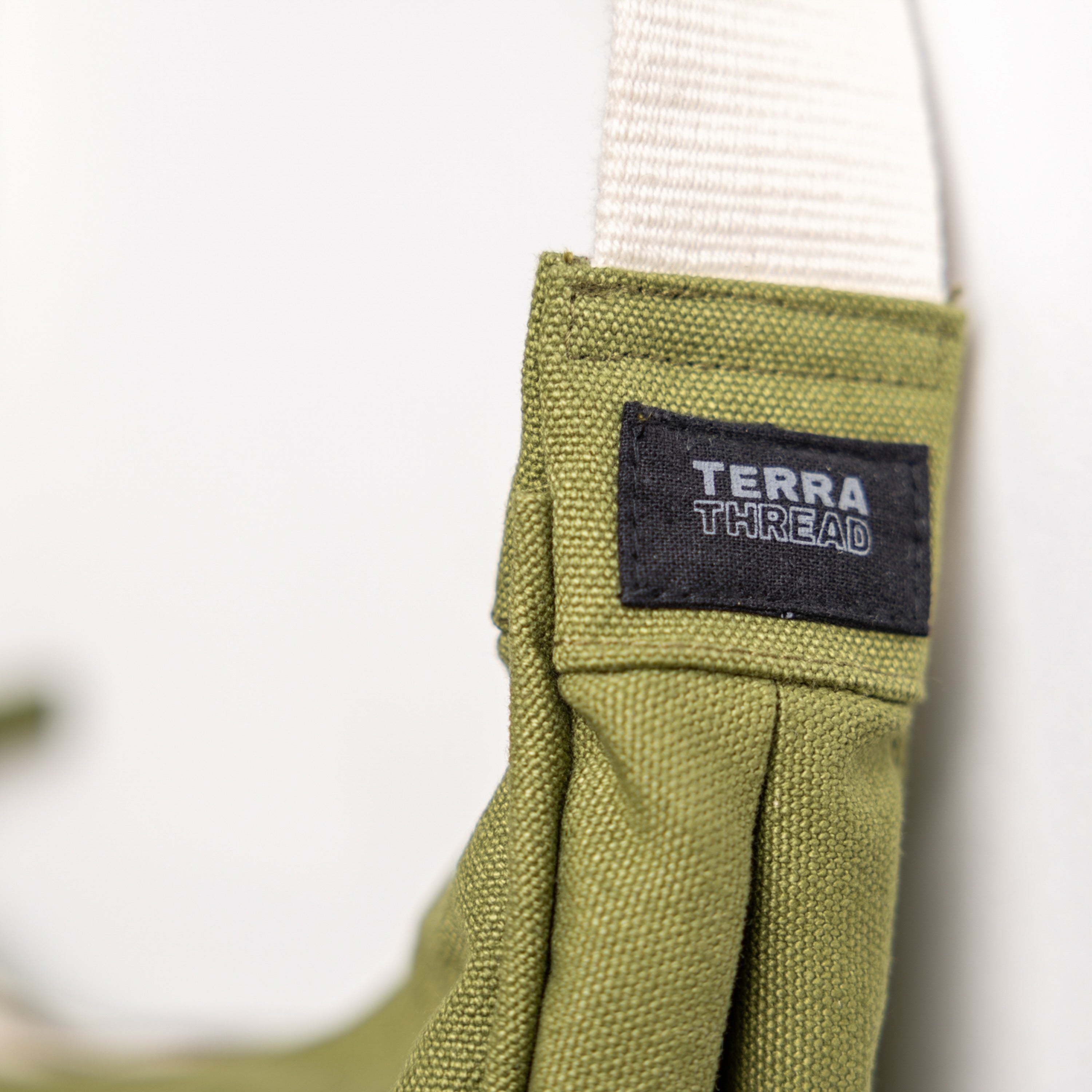 Terra Thread® Organic cotton Crossbody Bag