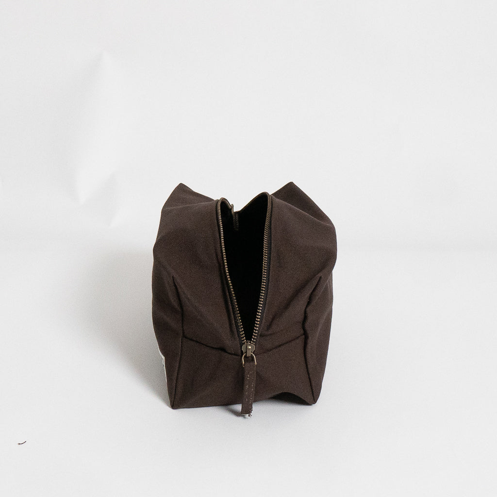 Terra Thread® Sustainable Toiletry Bag