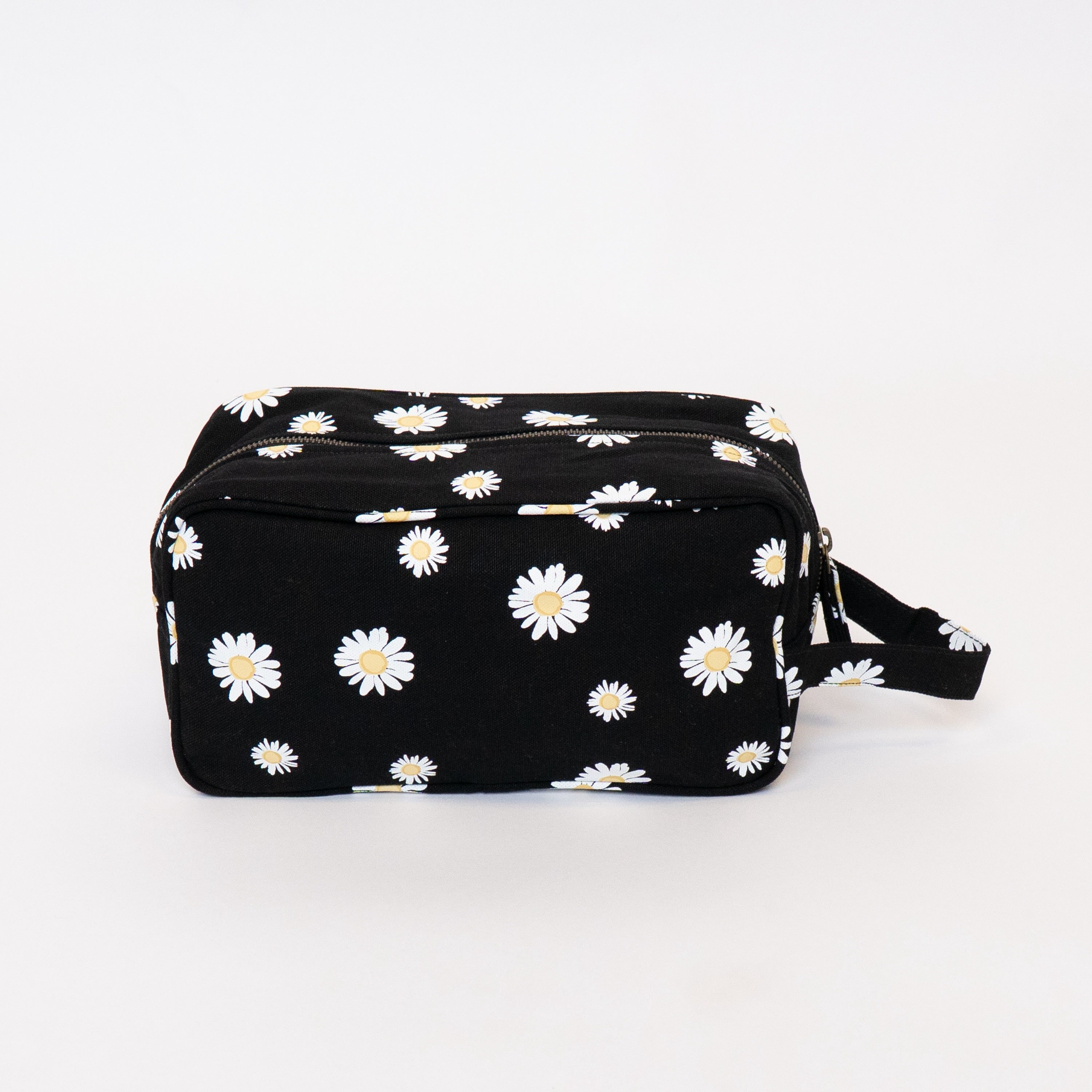 Terra Thread® Sustainable Toiletry Bag