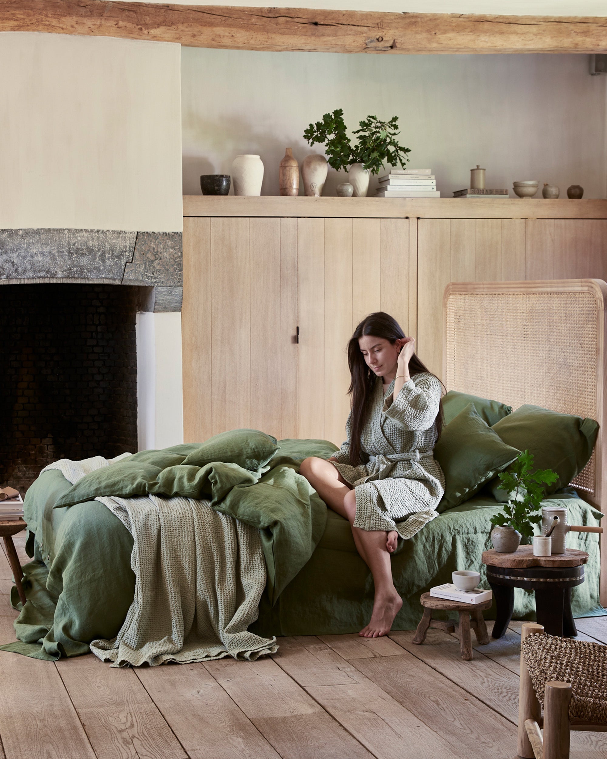 MagicLinen Forest Green Linen Sheet Set (4 Pcs)