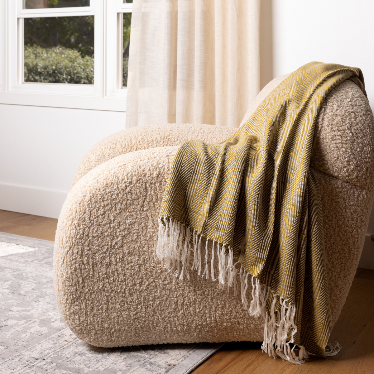 Ettitude Hand Woven Herringbone Throw Blanket