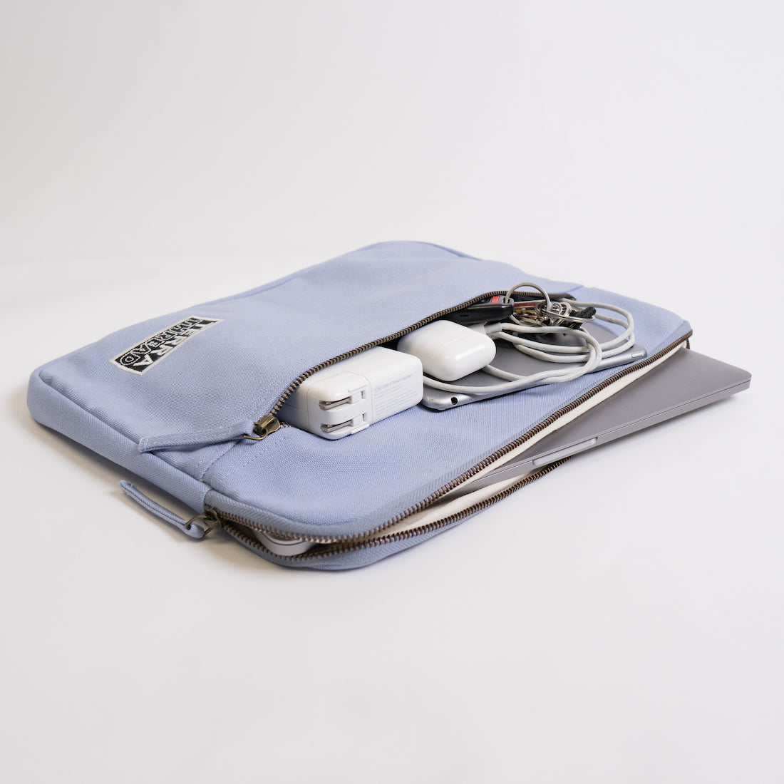 Terra Thread Erdig 15 inch laptop sleeve — product image 35
