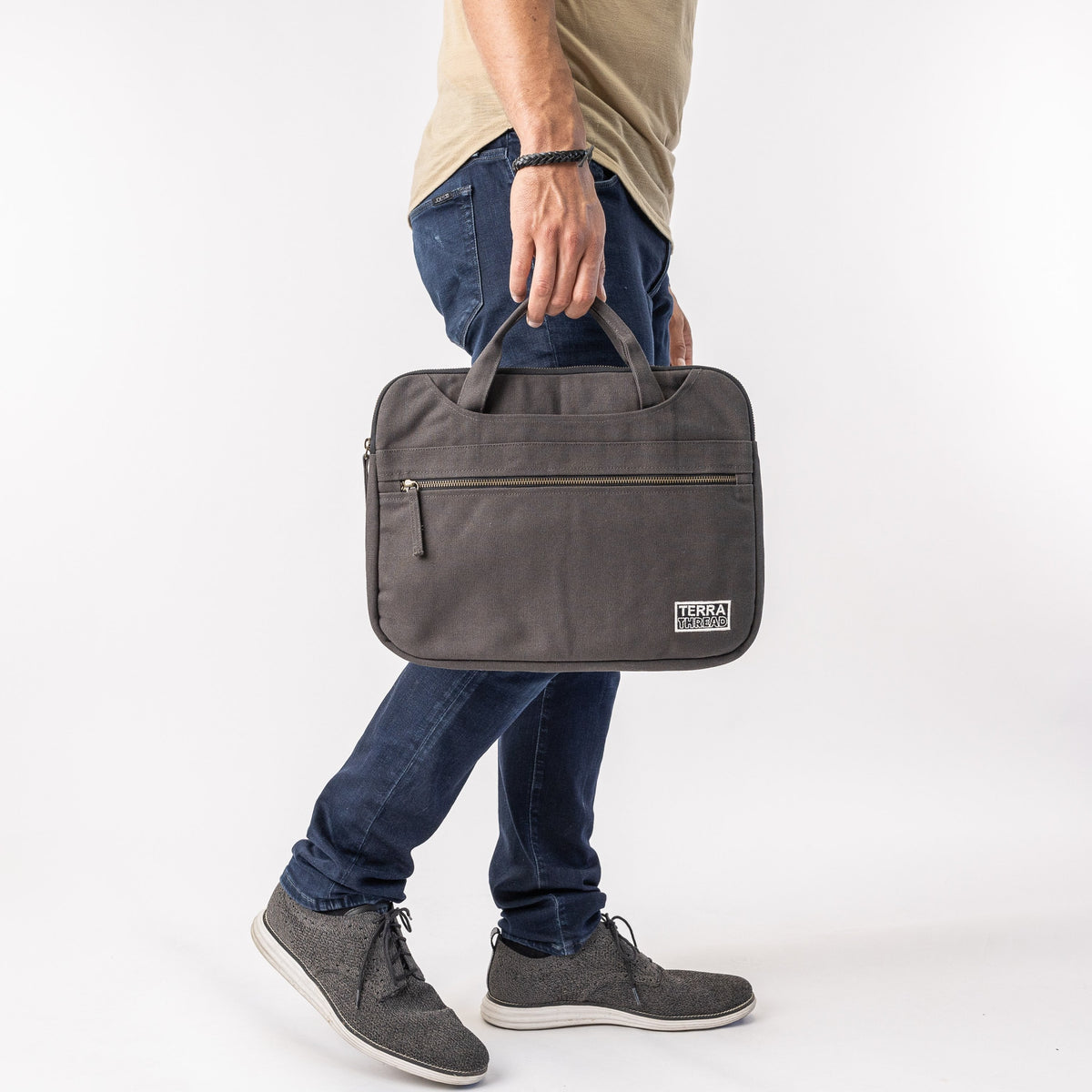 Terra Thread® Hasta Laptop Sleeve with handles