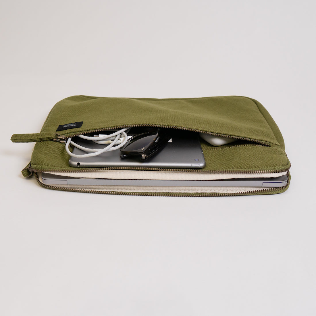 Terra Thread Erdig 13–14 inch laptop sleeve — product image 55