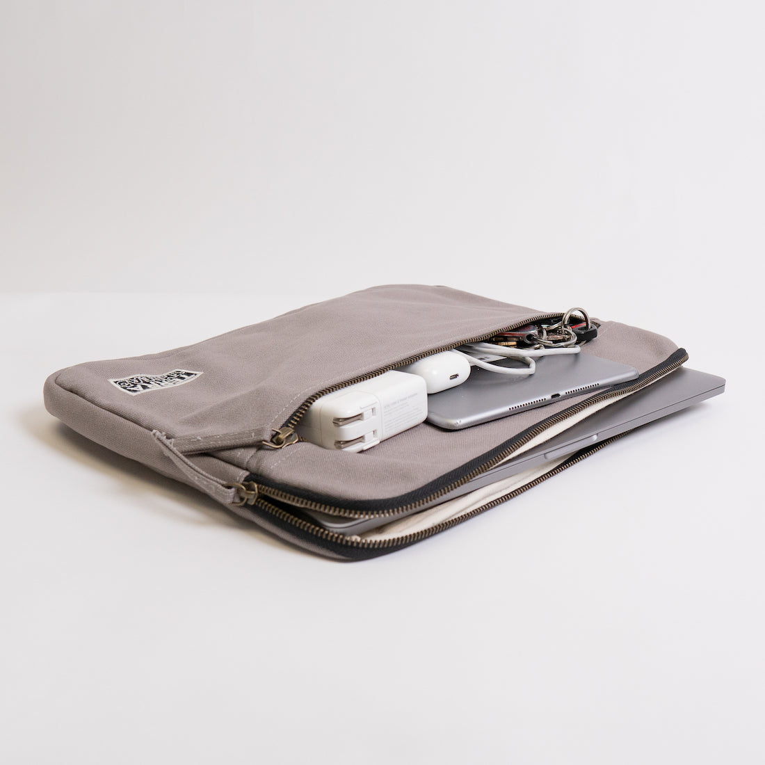 Terra Thread Erdig Organic Cotton Laptop Sleeve — 15 inch