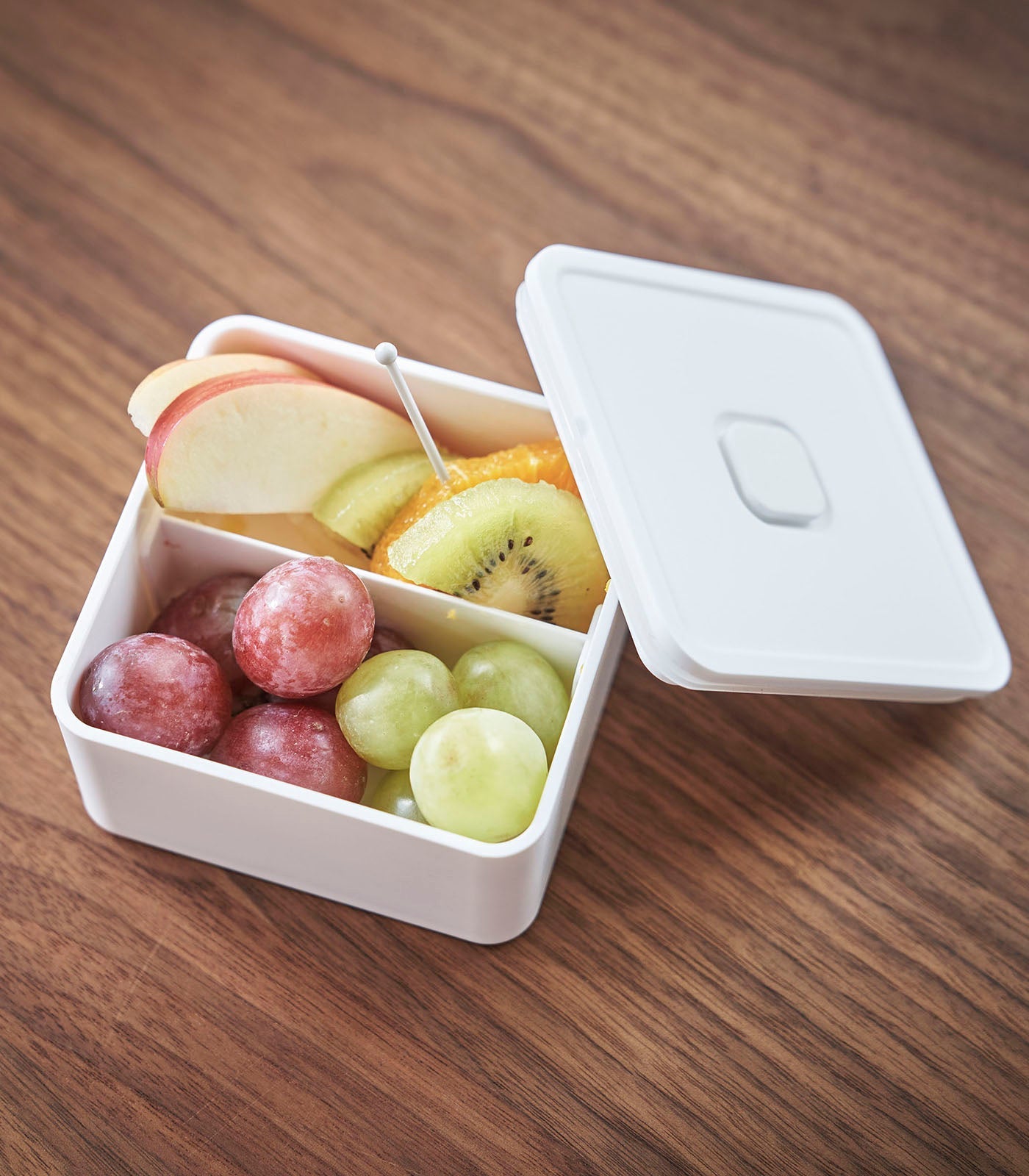 Yamazaki Home Vacuum-Sealing Food Storage Container
