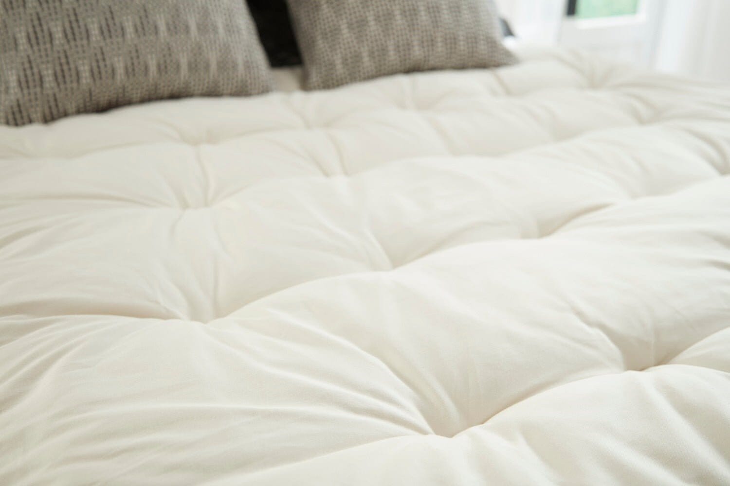Plush Beds Natural Wool Mattress Topper