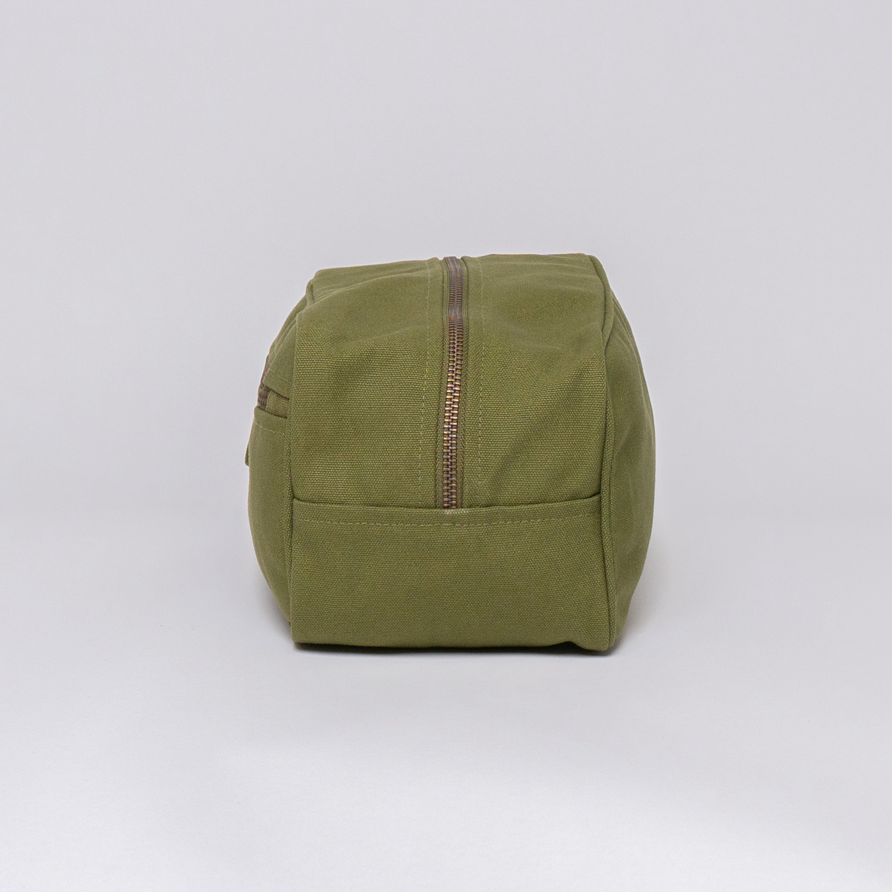 Terra Thread® Sustainable Toiletry Bag