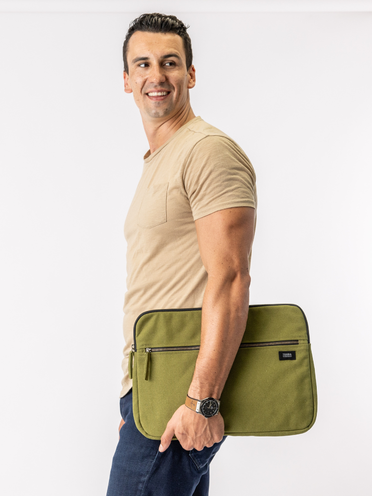 Terra Thread Erdig 15 inch laptop sleeve — product image 1