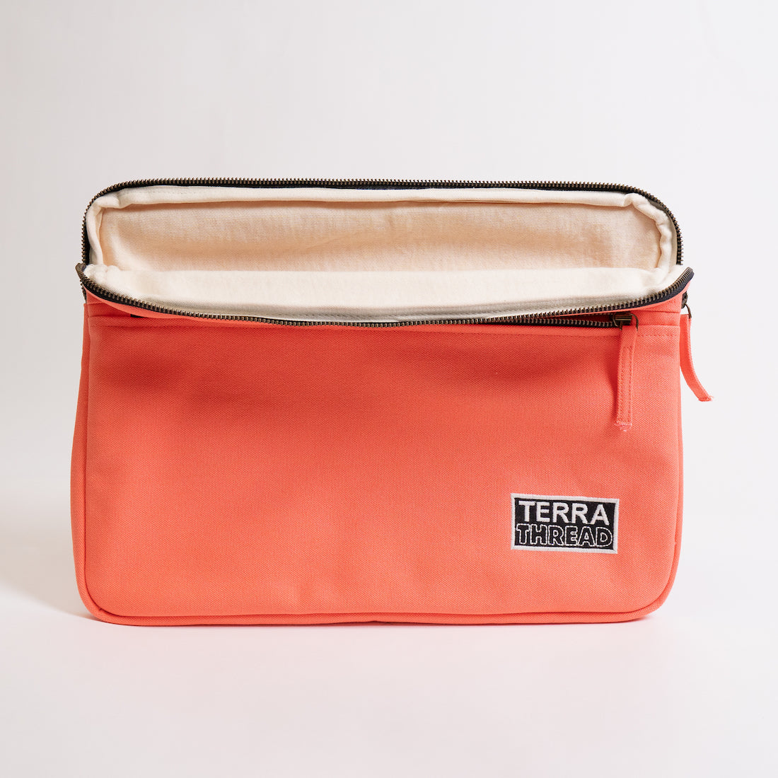 Terra Thread Erdig 15 inch laptop sleeve — product image 12