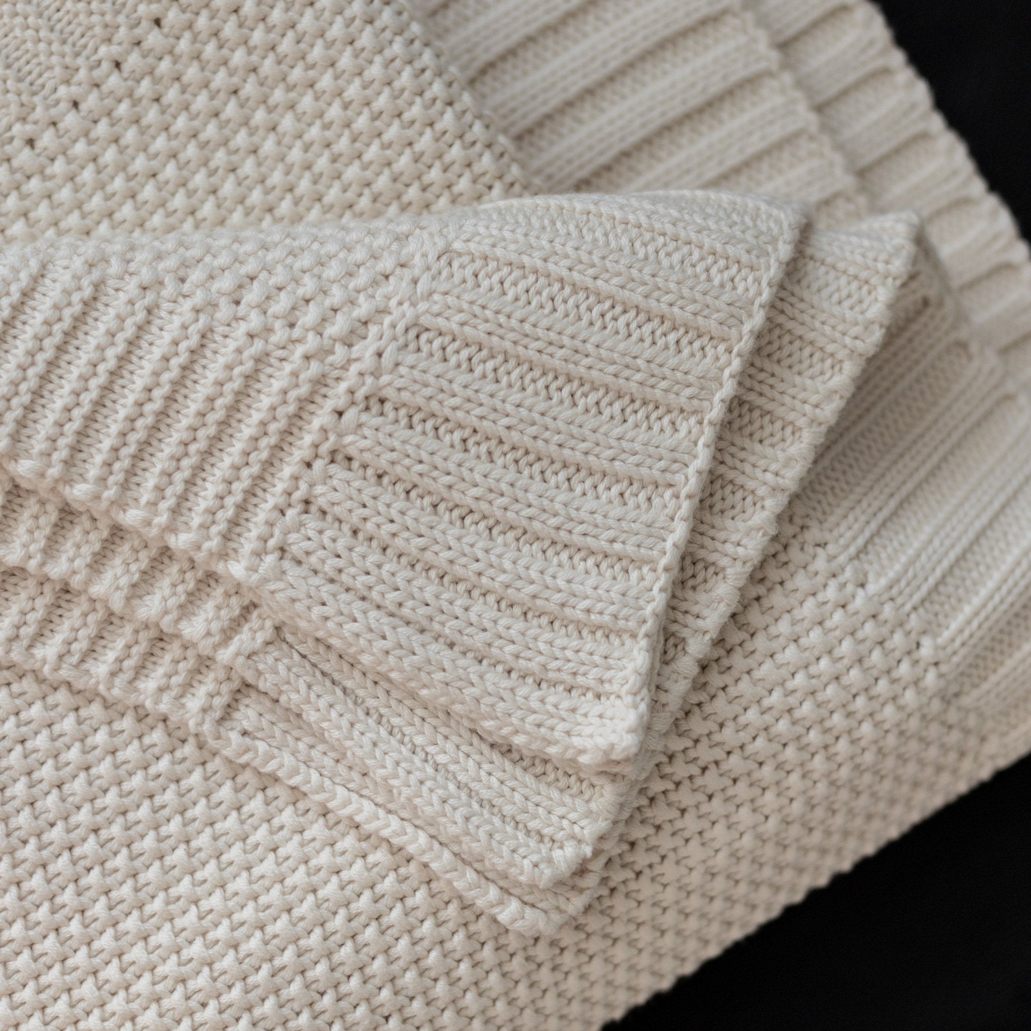 AIZOME Organic Knitted Blanket