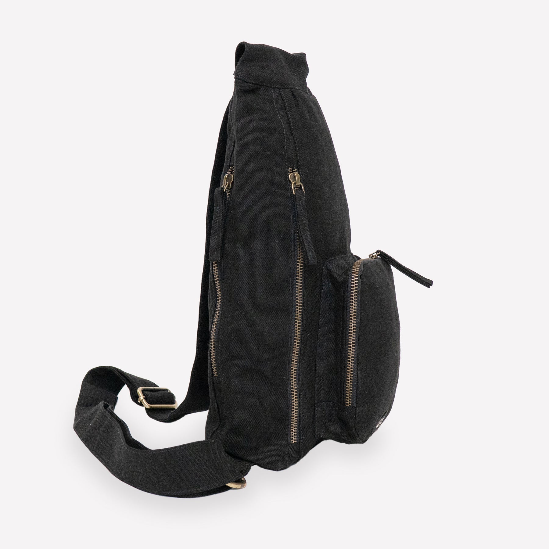 Terra Thread® Gaia Sling bag