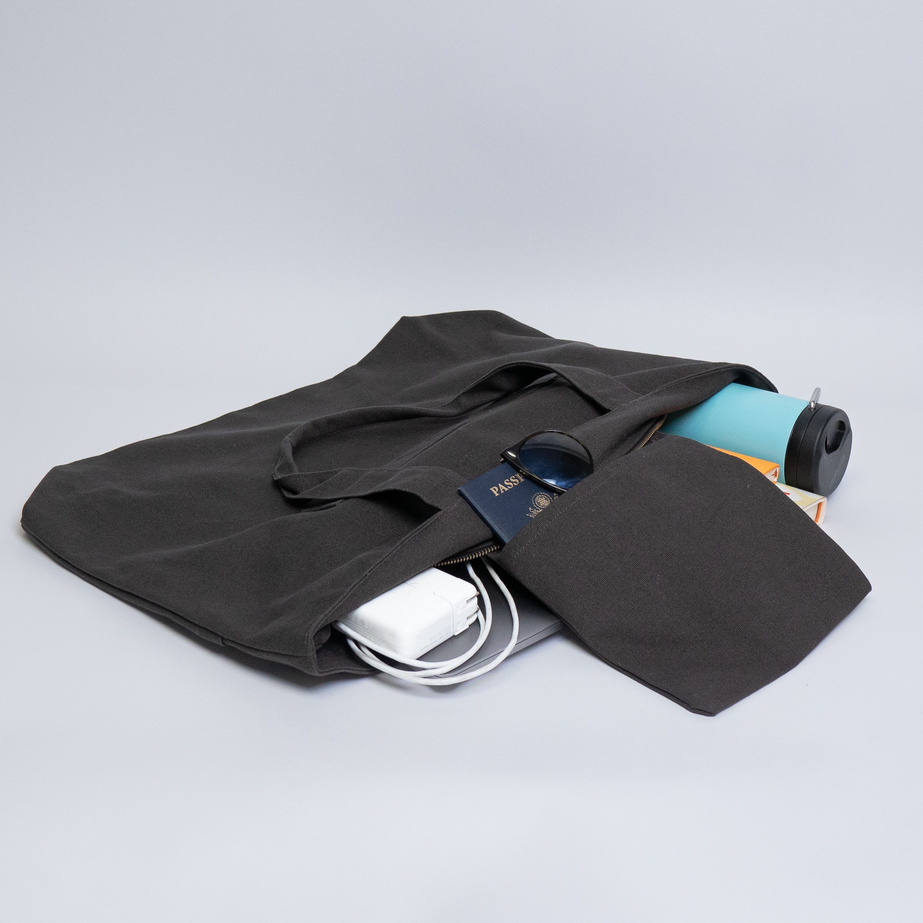 Terra Thread® Tote bags with trolley sleeve