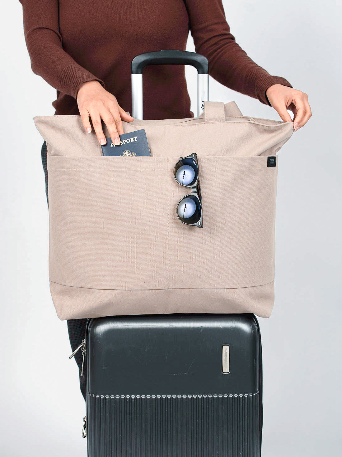 Terra Thread® Tote bags with trolley sleeve