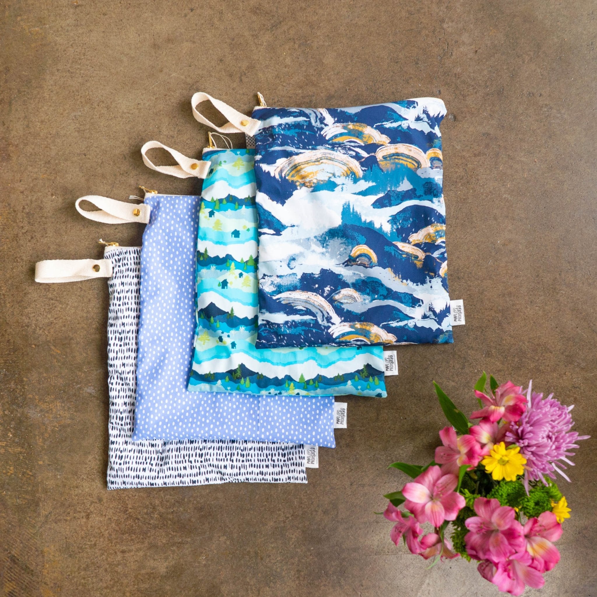 Wet Bag Gimme the Good Stuff - Main Image