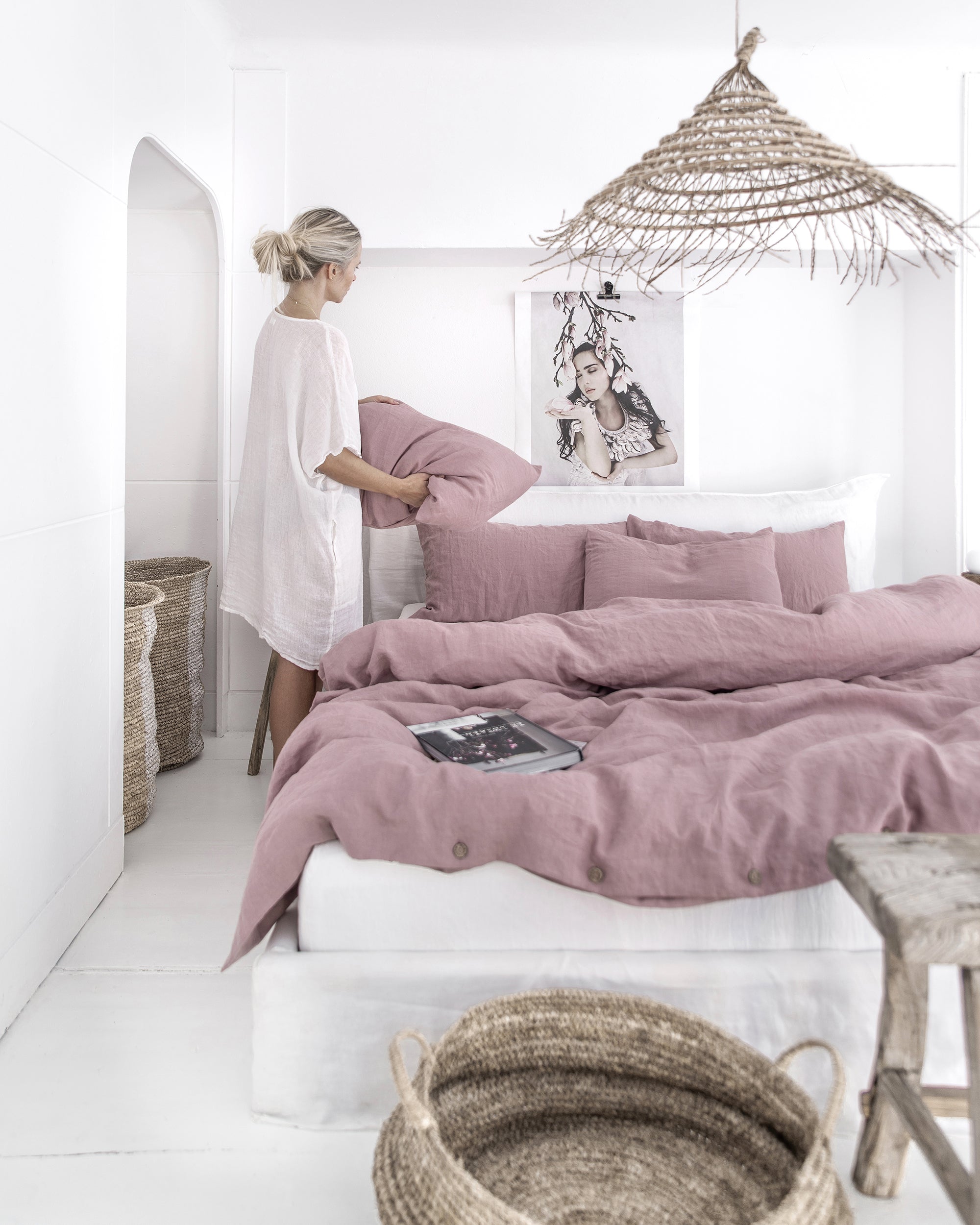 MagicLinen Woodrose Linen Duvet Cover