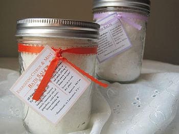 Tandi’s Naturals Calming Lavender Bath Salts from Gimme the Good Stuff