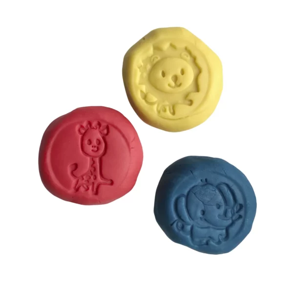 Ailefo Organic Modeling Clay Primary Colors 3 Pack from Gimme the Good Stuff 002